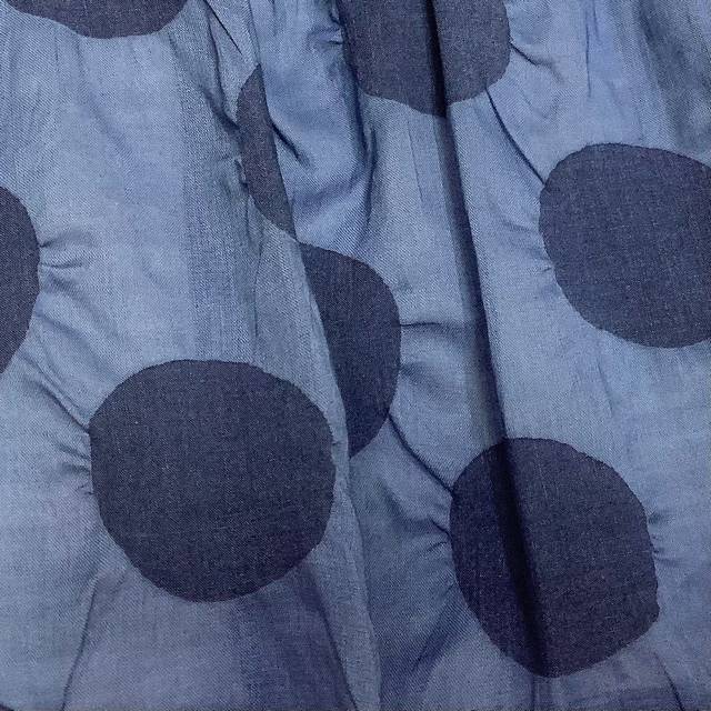 325603