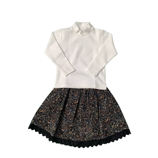 森柄コーデュロイスカート