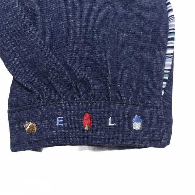 687751